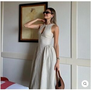 Dianara Sara linen Cream Sleeveless Dress